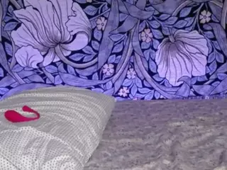 Alternative Ava's Live Sex Cam Show