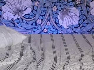 Alternative Ava's Live Sex Cam Show