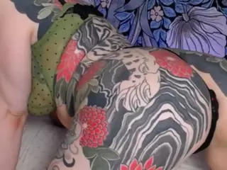 Alternative Ava's Live Sex Cam Show