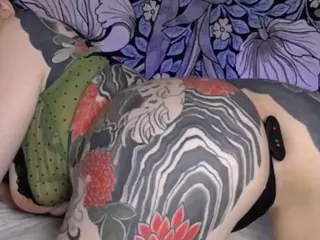 Alternative Ava's Live Sex Cam Show