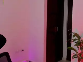 Gimme your soul.'s Live Sex Cam Show
