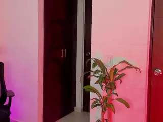 Gimme your soul.'s Live Sex Cam Show