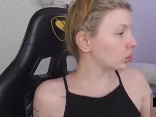 AleksaKeller's Live Sex Cam Show