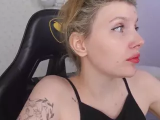 AleksaKeller's Live Sex Cam Show