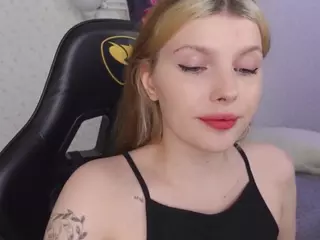AleksaKeller's Live Sex Cam Show
