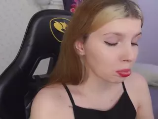 AleksaKeller's Live Sex Cam Show