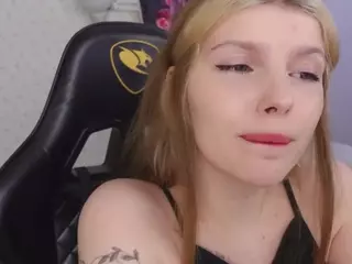 AleksaKeller's Live Sex Cam Show