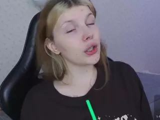 AleksaKeller's Live Sex Cam Show