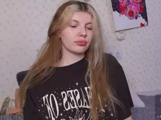 AleksaKeller's Live Sex Cam Show