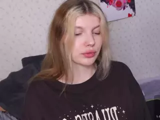 AleksaKeller's Live Sex Cam Show