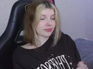 AleksaKeller's Live Sex Cam Show