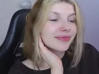 AleksaKeller's Live Sex Cam Show
