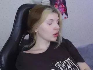 AleksaKeller's Live Sex Cam Show