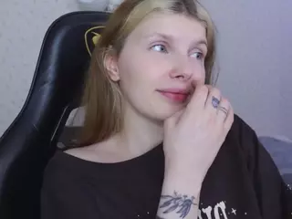 AleksaKeller's Live Sex Cam Show