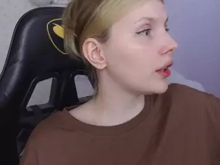 AleksaKeller's Live Sex Cam Show
