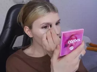 AleksaKeller's Live Sex Cam Show