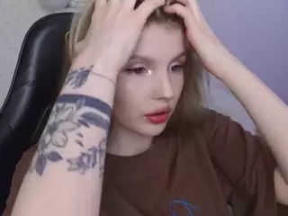 AleksaKeller's Live Sex Cam Show