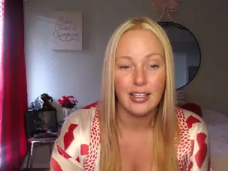 MsHunnyBunnyy's Live Sex Cam Show