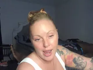 MsHunnyBunnyy's Live Sex Cam Show