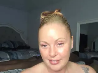 MsHunnyBunnyy's Live Sex Cam Show