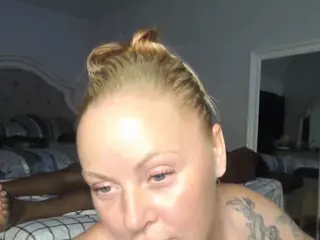 MsHunnyBunnyy's Live Sex Cam Show