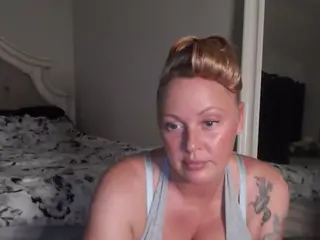 MsHunnyBunnyy's Live Sex Cam Show