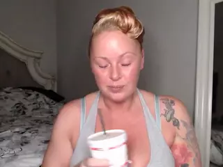 MsHunnyBunnyy's Live Sex Cam Show