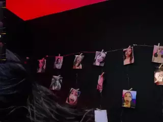 valentinaswallow's Live Sex Cam Show