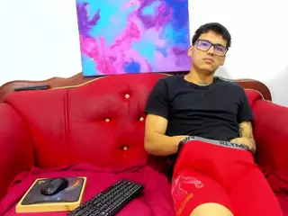 kiindred's Live Sex Cam Show