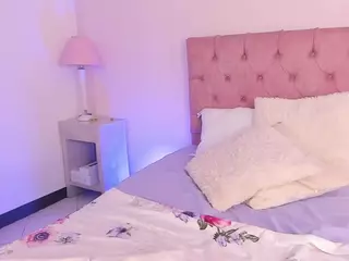 Melany Hiller's Live Sex Cam Show