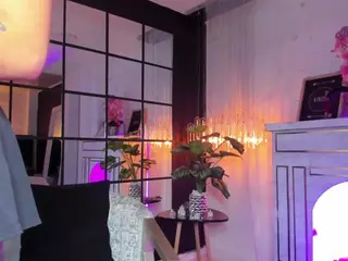Charlotteeyork's Live Sex Cam Show