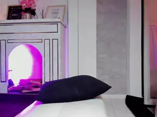 Charlotteeyork's Live Sex Cam Show