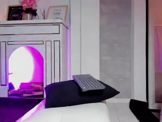 Charlotteeyork's Live Sex Cam Show