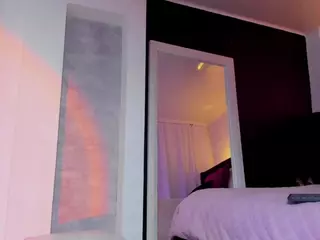Charlotteeyork's Live Sex Cam Show