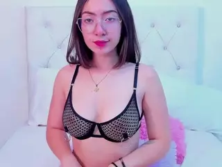 leahcollins's Live Sex Cam Show