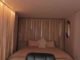 lilawest's Live Sex Cam Show