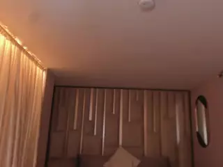 lilawest's Live Sex Cam Show