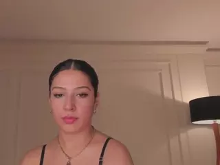 lilawest's Live Sex Cam Show
