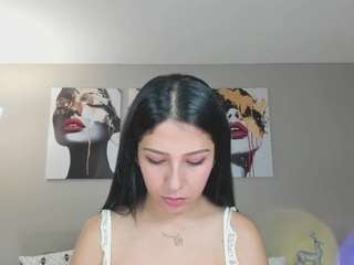 Live cam show with lilawest