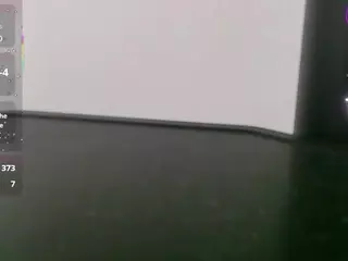 CrystalRoss's Live Sex Cam Show