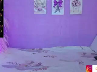 Dakotta Johanson's Live Sex Cam Show