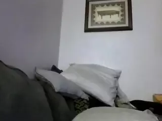 Pucbuny's Live Sex Cam Show