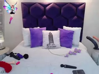 Gin's Live Sex Cam Show