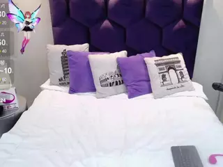 Gin's Live Sex Cam Show