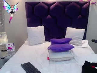 Gin's Live Sex Cam Show
