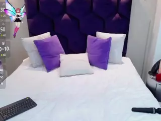 Gin's Live Sex Cam Show
