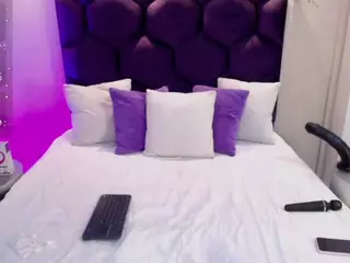 Gin's Live Sex Cam Show