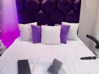 Gin's Live Sex Cam Show