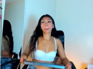 Tracy-lambo's Live Sex Cam Show