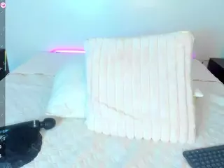 Tracy-lambo's Live Sex Cam Show